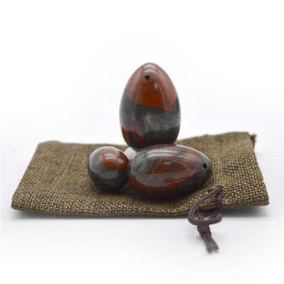 Piedra de sangre natural Yoni masaje huevos Traje de tres piezas para mujeres Ejercicio de Kegel Característica regional y tema de amor