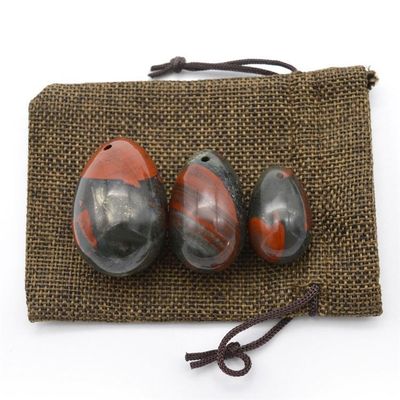 Piedra de sangre natural Yoni masaje huevos Traje de tres piezas para mujeres Ejercicio de Kegel Característica regional y tema de amor