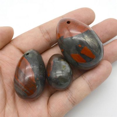 Piedra de sangre natural Yoni masaje huevos Traje de tres piezas para mujeres Ejercicio de Kegel Característica regional y tema de amor