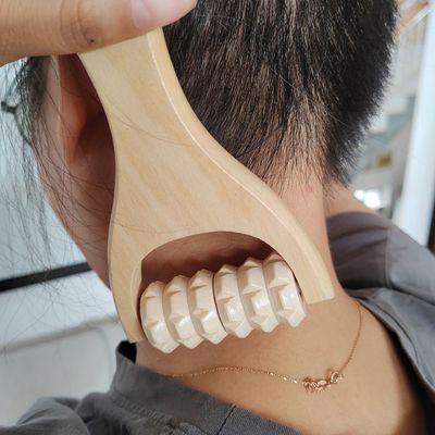 Roller Facial de madera Facial Hierba Madera Masajista para productos de moda Herramientas de belleza para mujer Masaje de la piel de la cara