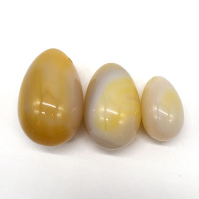 Gravado de piedra natural de ágata huevos perforados ejercicio vaginal huevos de jade 45*30mm/40*25mm/30*20mm