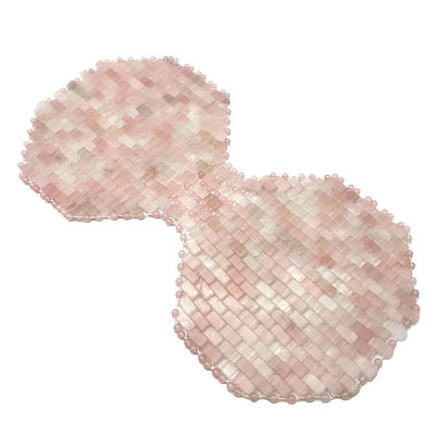 Experimenta los poderes curativos del cuarzo rosa con esta máscara de masaje corporal