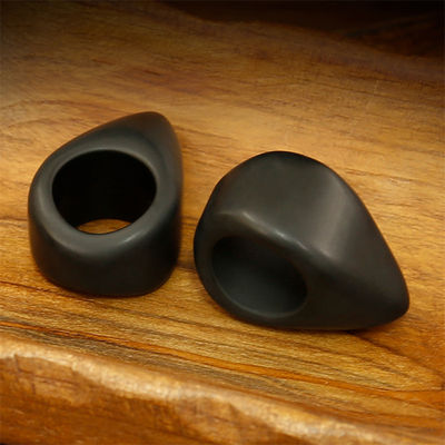 Anillo de masaje Gua Sha de Piedra Bian Negro Natural para todo el cuerpo Masajista de acupuntura manual Masaje de meridianos de manos y pies