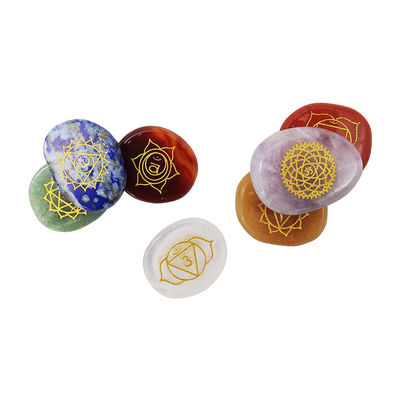 Siete piedras del chakra Reiki Cristales de curación Conjunto de símbolos grabados para la transformación espiritual