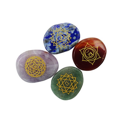 Siete piedras del chakra Reiki Cristales de curación Conjunto de símbolos grabados para la transformación espiritual