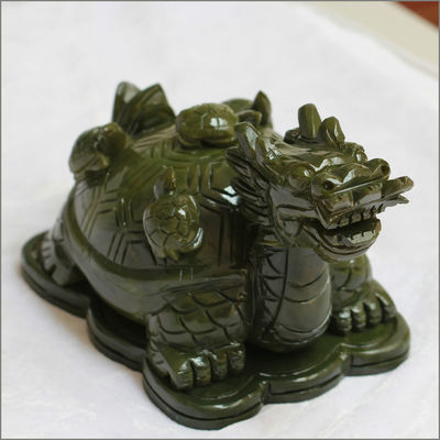 Característica regional Estatua de tortuga dragón de piedra verde de jade con aceptación OEM ODM