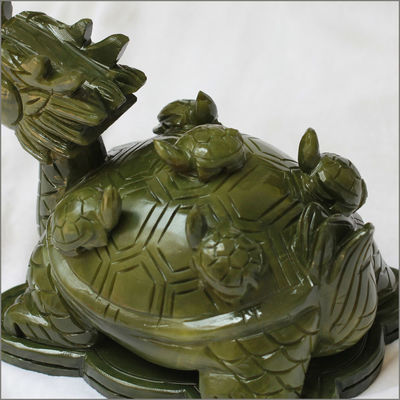 Característica regional Estatua de tortuga dragón de piedra verde de jade con aceptación OEM ODM