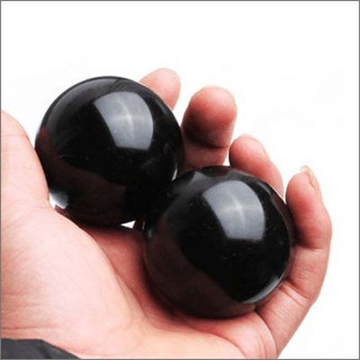 Esfera de cristal esculpida de 50 mm natural de piedra negra Bian de masaje con bola de mano para masajes y curaciones corporales