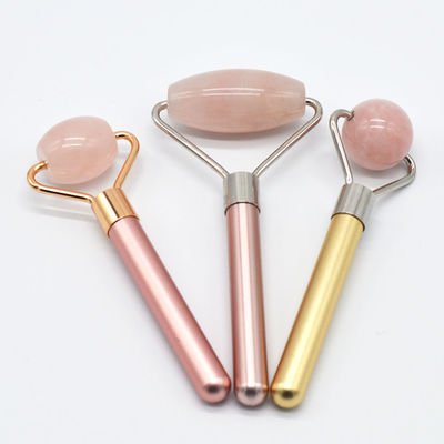 Roller de masaje facial natural de cuarzo rosa para una complexión renovada y revitalizada