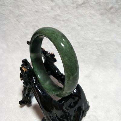 Brazalete verde esmeralda natural y brazalete de jade para hombres y mujeres belleza con amor tema de piedra preciosa