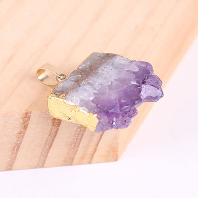 Feng Shui Natural Druzy Quartz Agate Amethyst Collar con colgante dorado y piedras de cristal