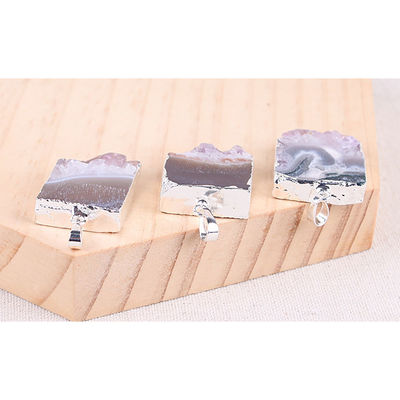 Feng Shui Natural Druzy Quartz Agate Amethyst Collar con colgante dorado y piedras de cristal
