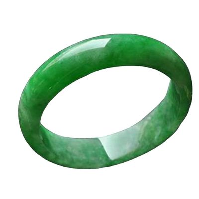 Pedras de cristal personalizadas Esmeralda helada verde de jade Brazalete OEM ODM Aceptado