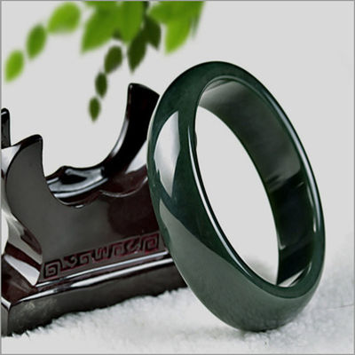 Brazalete hecho a mano de jade heitiano nefrita verde en estilo tradicional 54-65mm con diseño natural único