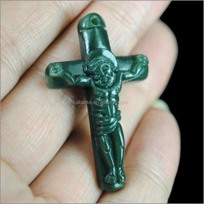 Collar de color verde natural HeTian Jade pendente tallado Jesús Cristo Cruz collar de collar de moda joyas para hombres y mujeres moda