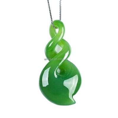 Piedra de cristal verde HETIAN collar de nefrita tallada joyería de jade de amante diseño portátil 100% colgante de encanto natural para hombres