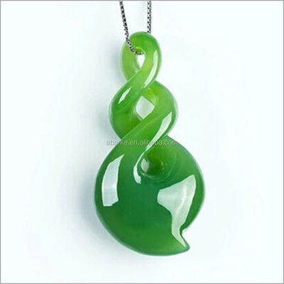 Piedra de cristal verde HETIAN collar de nefrita tallada joyería de jade de amante diseño portátil 100% colgante de encanto natural para hombres
