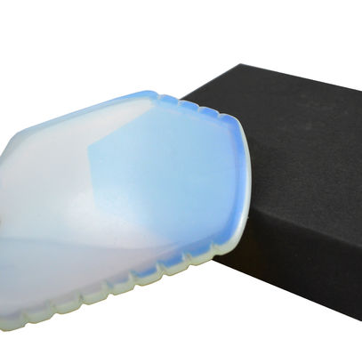 Opálita Cuidado de la piel Guasha producto de raspado 2024 Opal piedra Gua Sha tablero para el cuidado de la salud de la cara y la herramienta de masaje facial