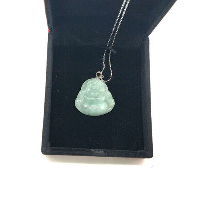 Características regionales Jadeite Jade Pendant Estatua de Buda Collar con estilo tradicional chino