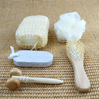 Limpieza corporal Conjunto de baño de madera con cepillo de cabello Pumice Piedra Baño Pouf Sisal Esponja Masajista 6Pcs Baño de Spa Conjunto de regalo de belleza