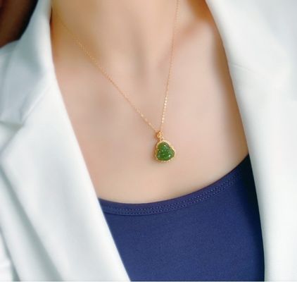 925 Plata con incrustaciones de Nefrita Verde Jade Riendo Buda collar colgante con piedras de cristal y tamaño pequeño