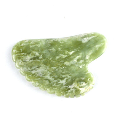 2024 Llegadas Forma de corazón natural Xiuyan Jade Gua Sha Scraping Board La herramienta de masaje definitiva para la relajación de todo el cuerpo
