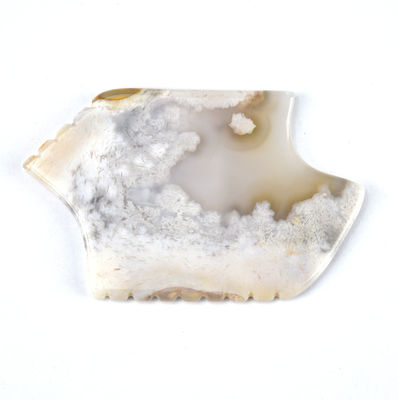 Equipo de masaje corporal Propiedades Guasha natural blanco herramientas faciales para el rostro Spa con forma de ágata Sakura Jade Gua Sha herramienta facial