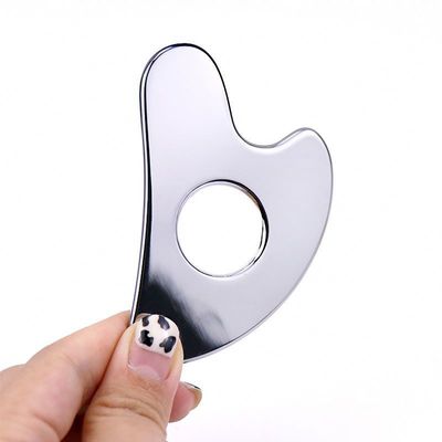 Acero inoxidable en forma de corazón Cuadro hueco Gua Sha Metal Herramienta de belleza facial para el área de masaje de cuerpo completo y OEM / ODM