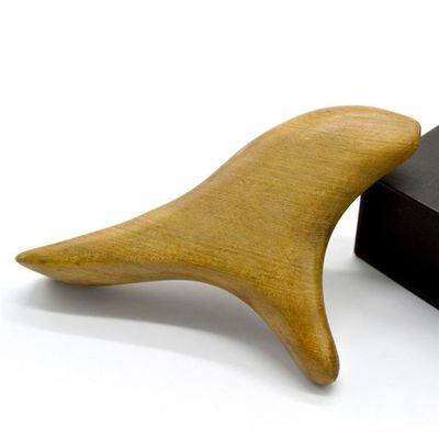 Propiedades Masajista Triángulo de madera natural Gua Sha Herramientas para masaje de pies Equipo de belleza de autoservicio