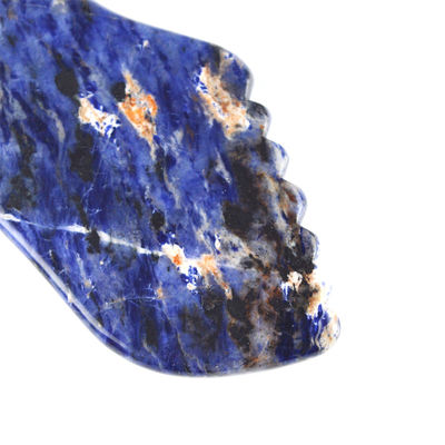 2024 Tendencia de la forma de los labios Azul Sodalite Piedra Gua Sha Mascarilla de raspado para la belleza de la piel del rostro dentro del equipo de masaje corporal