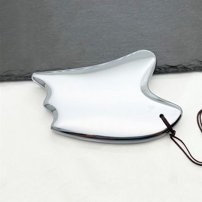 Tabla natural Terahertz Gua Sha Herramienta de masaje facial de forma de corazón de plata Masajista para raspaduras y tratamiento de puntos de disparo