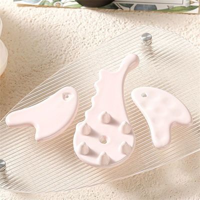 Experimenta el poder curativo del peine de cerámica Gua Sha para masajes faciales y corporales