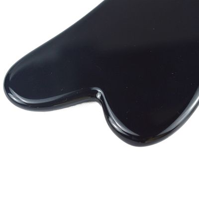 Forma de corazón Negro Obsidiano Guasha 100% Jade Natural Gua Sha Scraping herramienta de masaje Logotipo personalizado para personalización