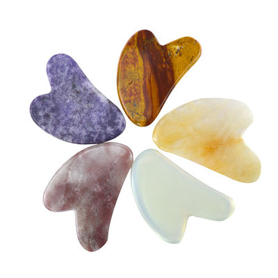 Equipo de masaje corporal Jade Stone Facial Skincare Scraper Logotipo personalizado Masajista en forma de corazón para el rejuvenecimiento facial