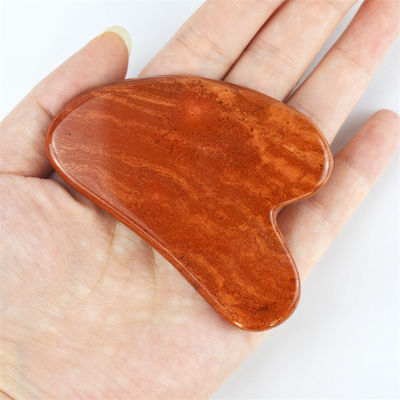 Masaje corporal Herramienta Guasha de jaspe rojo piedra de jade raspador facial para el cuidado de la piel Logotipo personalizado Forma de corazón Herramienta masajista de cara Gua Sha