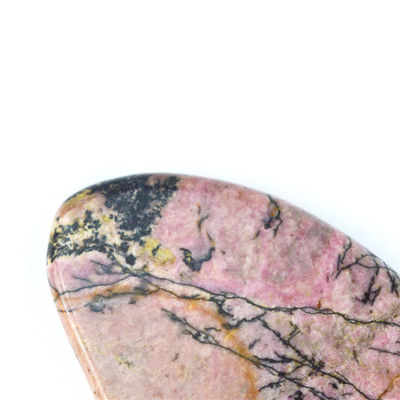 Función de masaje muscular Forma natural del corazón Pedra de rodonita Gua Sha Tabla de raspado para belleza facial y cuidado de la salud de la piel del cuerpo Spa