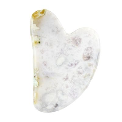 Logotipo personalizado disponible en forma de corazón Sakura Agate Jade Gua Sha Herramienta facial para herramientas de masaje Herramientas faciales Guasha naturales