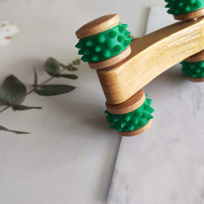 Equipo de masaje corporal 2024 Llegadas Naturales Eco Amigable Artesanía hecha a mano de madera Gua Sha Roller de masajeador para herramientas de masaje