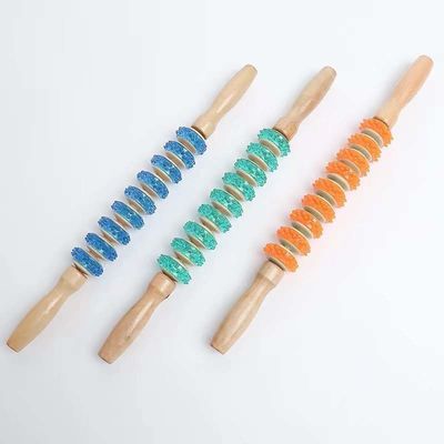 Musculos del cuerpo Roller de masaje anti celulitis Pérdida de peso Relajación de cuerpo completo Herramientas de masaje de terapia de madera Roller de PVC de nueve ruedas