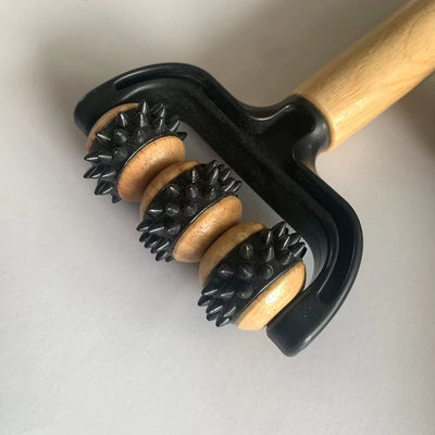 Bastón de masaje de rodillos de madera Manual Masajeador de tres cuentas con bola magnética para el cuerpo Cuidado de la salud Herramienta de belleza Spa Relajación muscular Área de masaje cuerpo