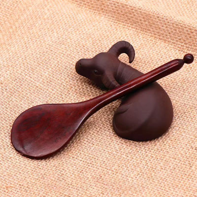 El color rojo de la madera de rosa Gua Sha Pen Logotipo personalizado disponible para la terapia de salud corporal y el bastón de masaje de acupuntura