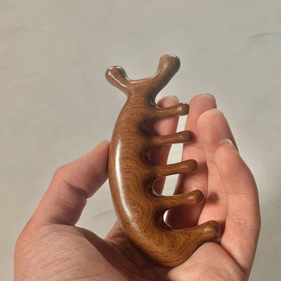 Equipo de masaje para la cabeza 2023 madera de sándalo natural gua sha peinado de masaje para el cuero cabelludo de madera guasha herramienta para el cuidado del cabello y relajación de la cabeza