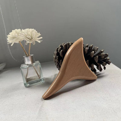 Masajeador facial de forma de cono triangular haya madera gua sha masaje tabla de raspado de madera guasha masajeador cuerpo autocuidado spa herramienta de relajación muscular