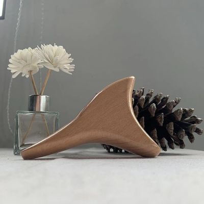 Masajeador facial de forma de cono triangular haya madera gua sha masaje tabla de raspado de madera guasha masajeador cuerpo autocuidado spa herramienta de relajación muscular