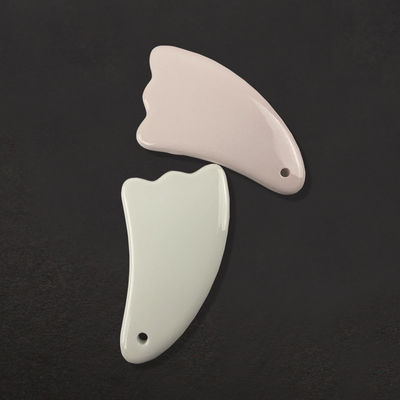 Logotipo personalizado Disponible Mini Masaje Cerámico Gua Sha Herramienta para Cuerpo Cuello Cara Auto Cuidado de la Piel Spa Estiramiento Facial Belleza