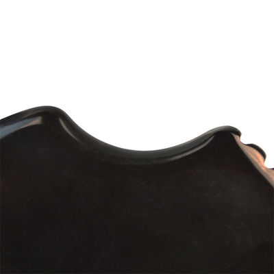 Función de masaje muscular Forma triangular Natural Negro Piedra Bian Gua Sha Tabla de raspado para masaje facial y cuerpo Spa
