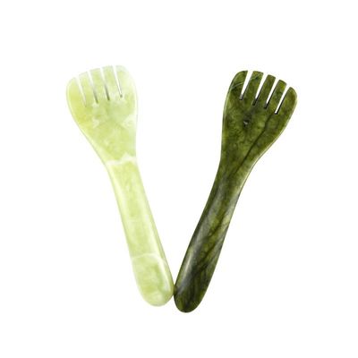 Logotipo personalizado disponible verde claro Xiuyan Jade Gua Sha forma de cuchara Pluma de acupuntura para ojos Acupuntura Cuchara masajista