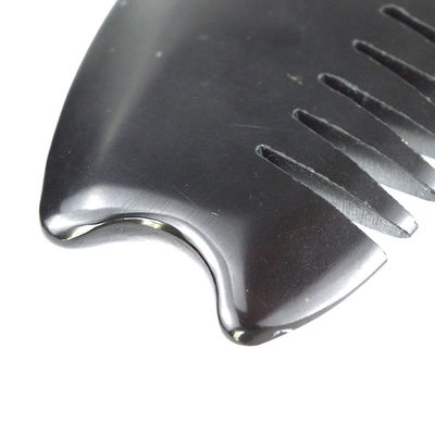 China Piedra Bian Cuero cabelludo Gua Sha Comb Logotipo personalizado disponible para masaje del cuero cabelludo