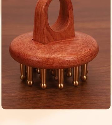 Peinado de cuero cabelludo de madera de cobre pulido Masaje de la cabeza Peinado de cabello de madera para mujeres Peinado de guasha con pulido técnico
