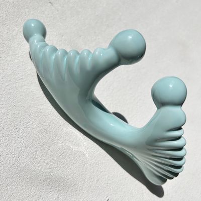 Herramienta de masaje Gua Sha de cerámica azul para drenaje linfático y revitalización de la belleza de la piel